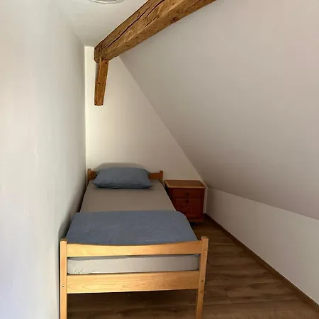 Apartma Pr'komarjo *