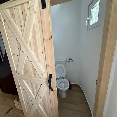 Holiday home Apartma Pr'komarjo *