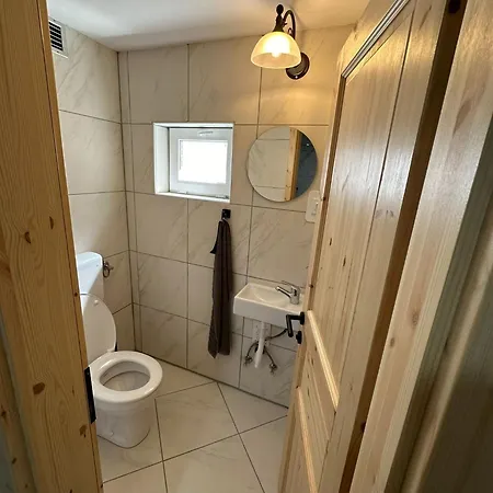 Holiday home Apartma Pr'komarjo