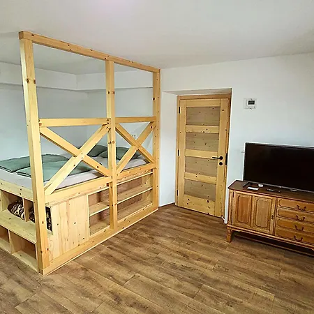 Apartma Pr'komarjo Ferienhaus Zgornje Gorje