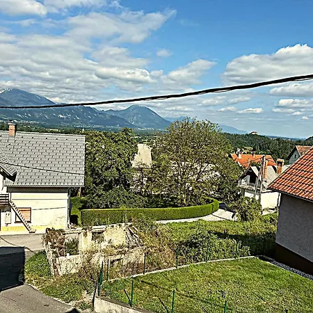 Apartma Pr'komarjo Prázdninový dům *