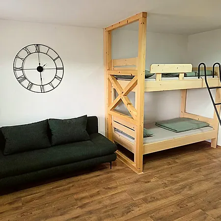 Apartma Pr'komarjo *