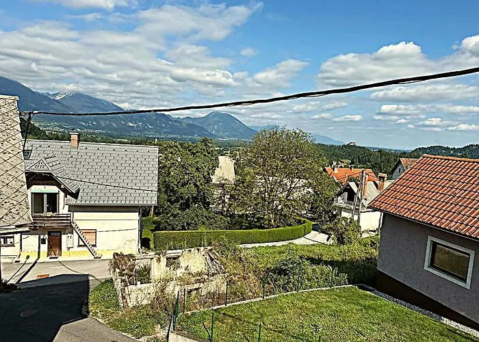 Apartma Pr'komarjo 度假居 *